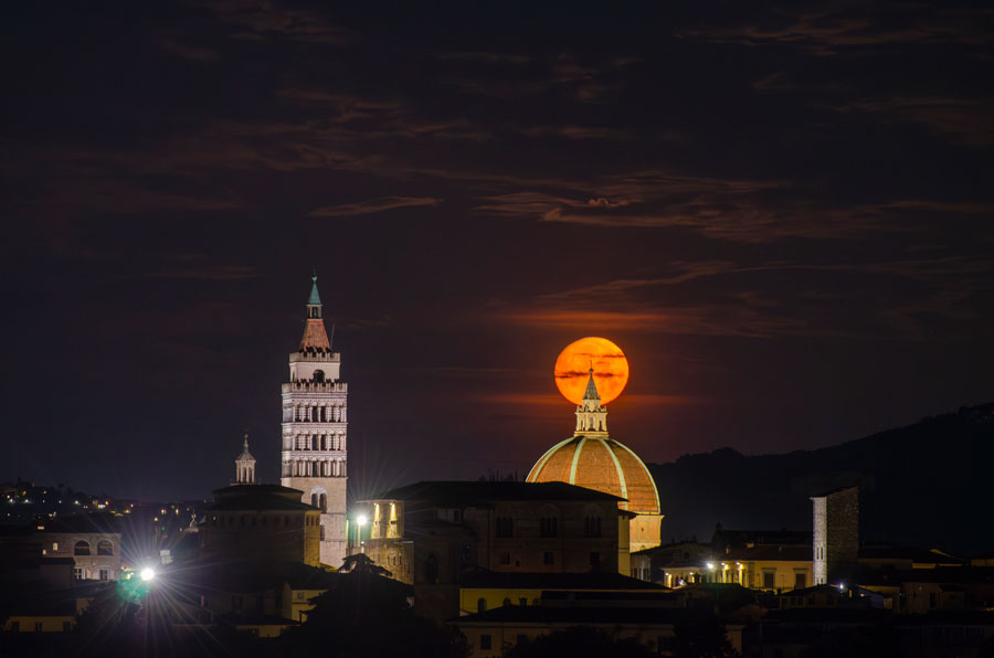 Luna-piena-su-Pistoia---Elisa-Notari