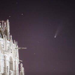 PiazzaMiracoli - Cometa Neowise